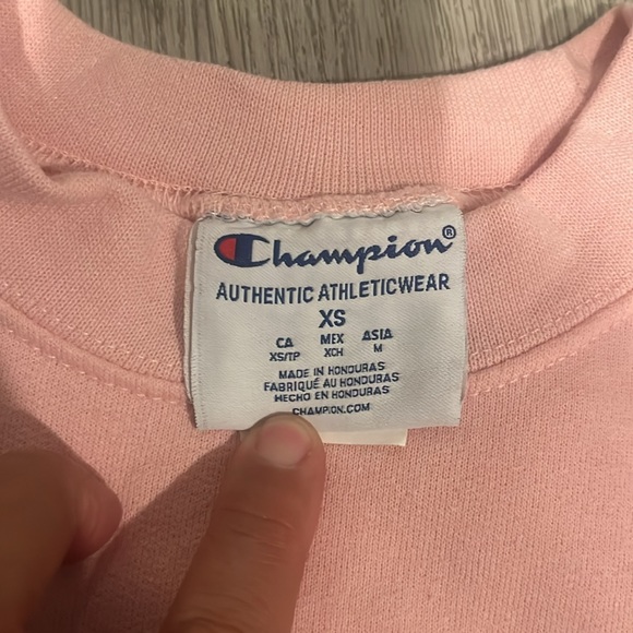 U.C. Berkeley arch & seal two color crew-neck sweatshirt-Pink - Picture 6 of 9